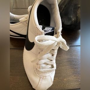 Nike Cortez